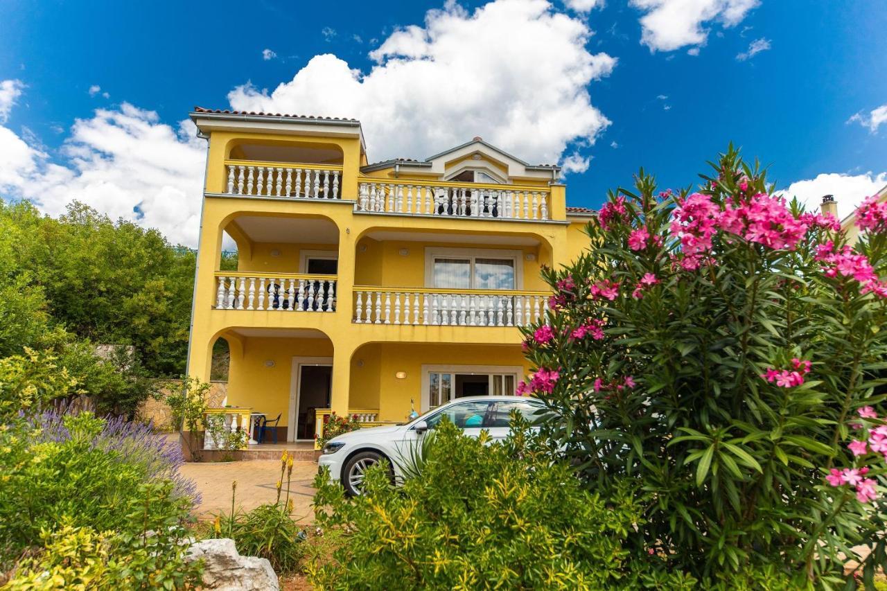 Apartments Artan Crikvenica Luaran gambar