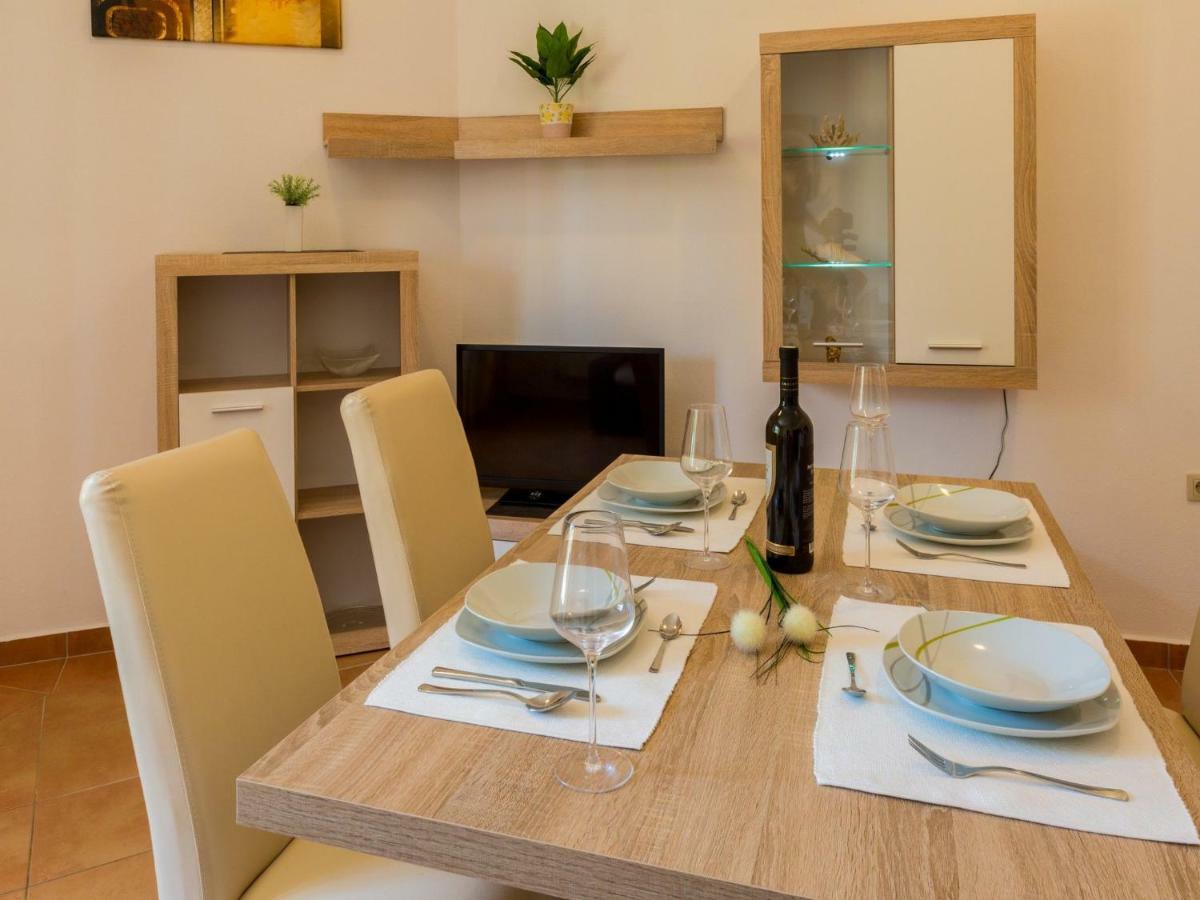 Apartments Artan Crikvenica Luaran gambar