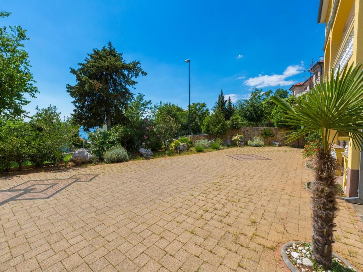 Apartments Artan Crikvenica Luaran gambar